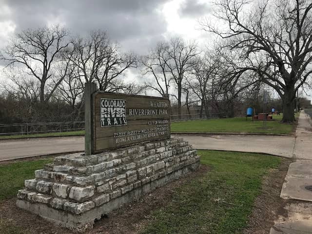 Riverfront Park - Image 1
