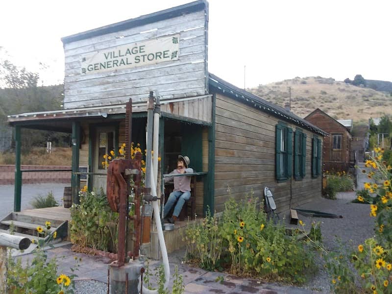 Ely Renaissance Village - Image 2