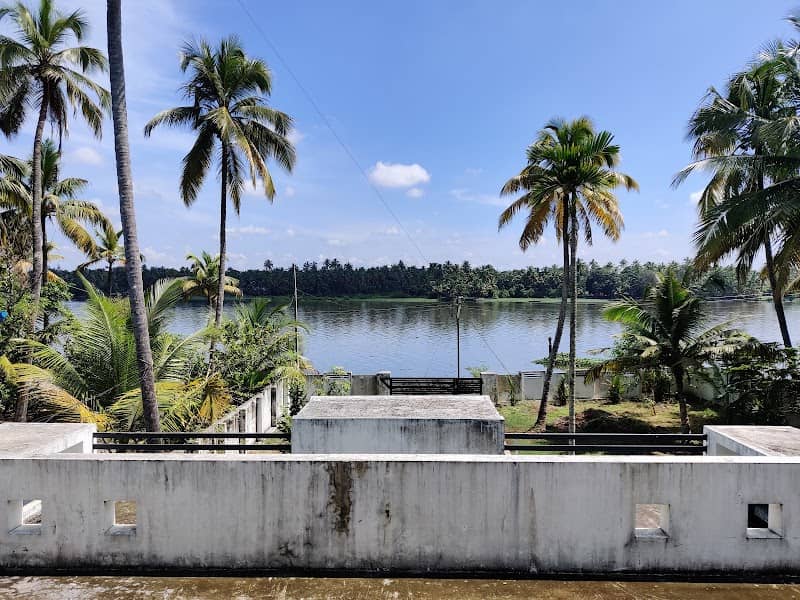 Uzhuvathukadavu Riverside Viewpoint - Image 1