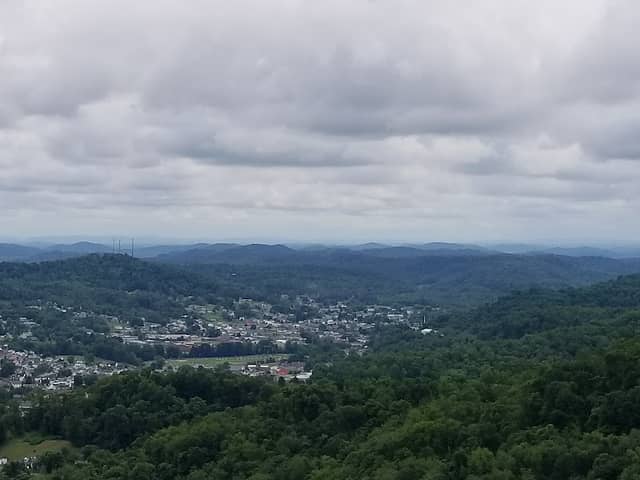 Lowndes Park - Image 1