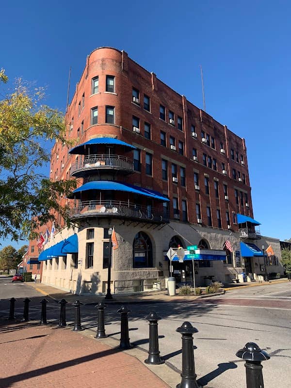Marietta Historic District - Image 2