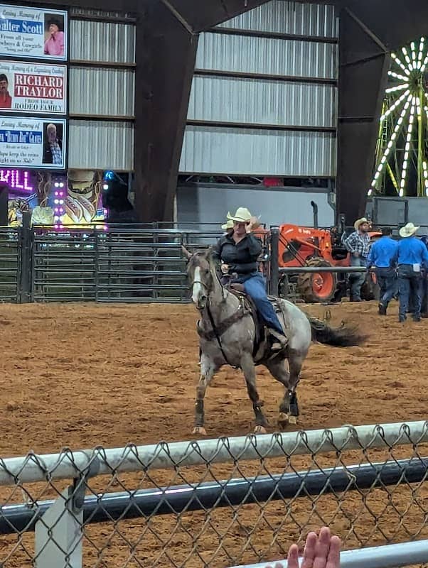 Poplarville Rodeo Arena - Image 1
