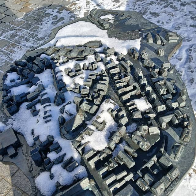 Stadt Bronze-Diorama - Image 1