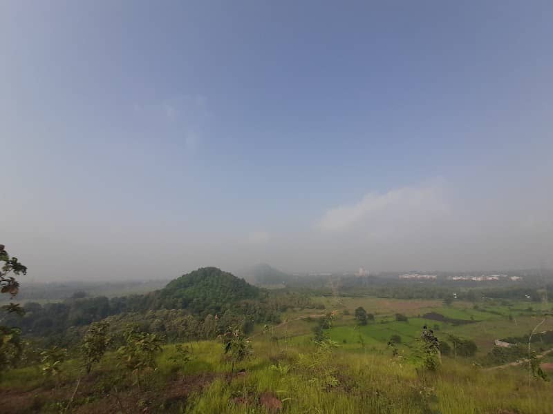 Hilly area - Image 1