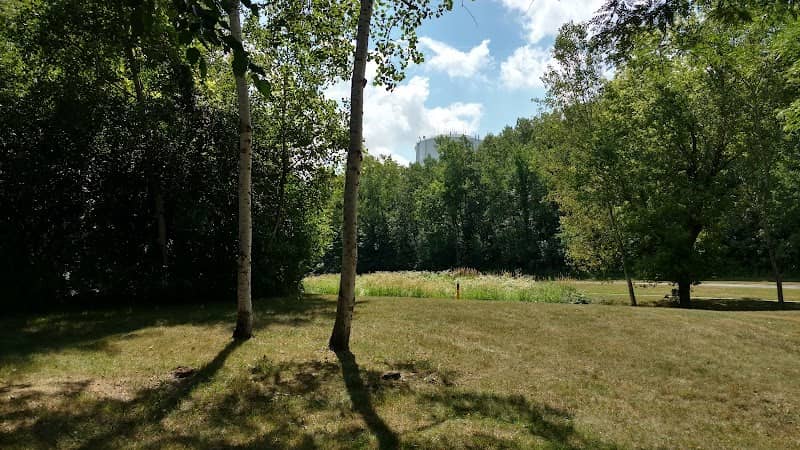 Parkwood Park - Image 3