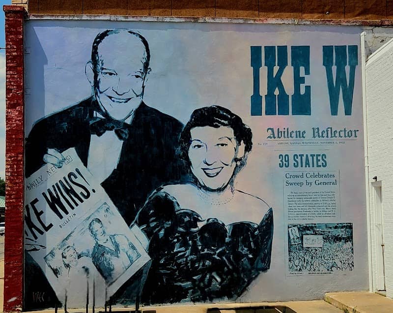 "Ike Wins" Mural - Image 1