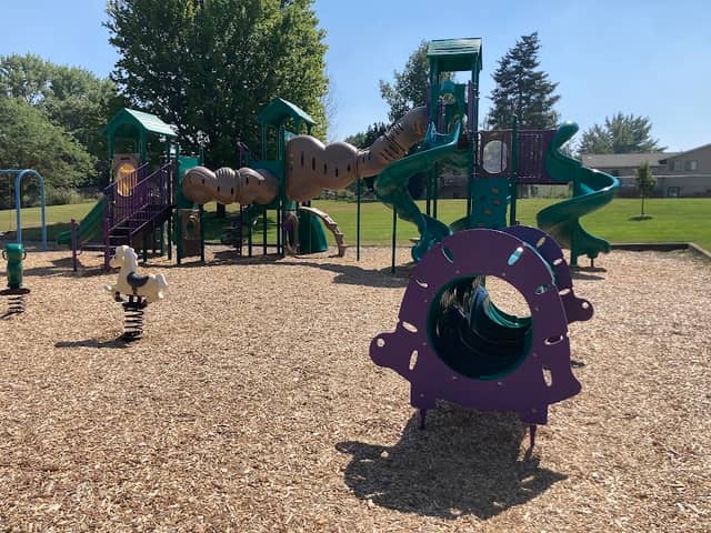Mountain View Park - Image 1