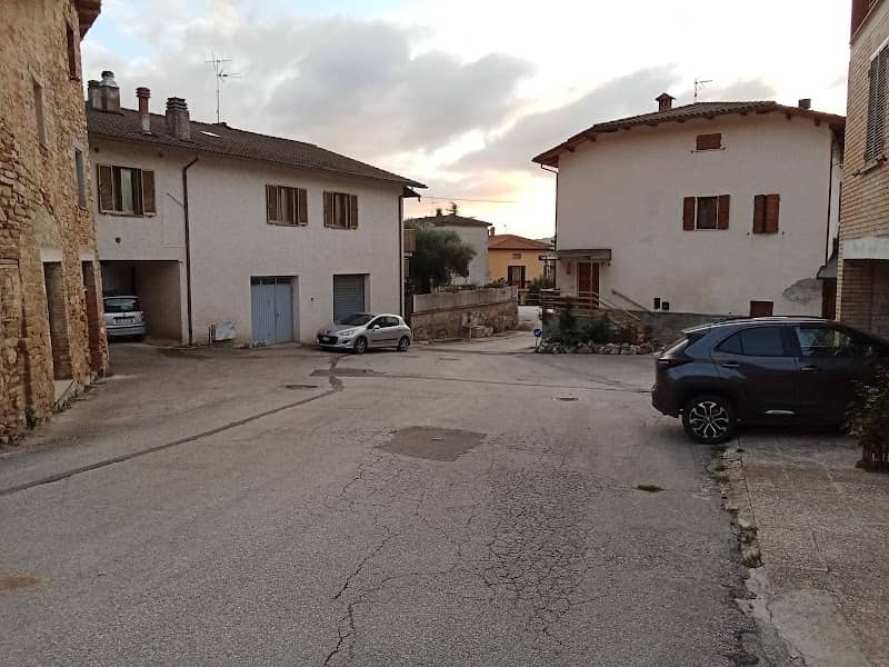 Piazza del Travone - Image 1