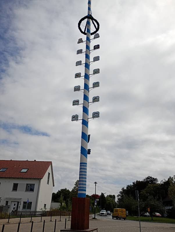 Maibaum Geiselbullach - Image 1