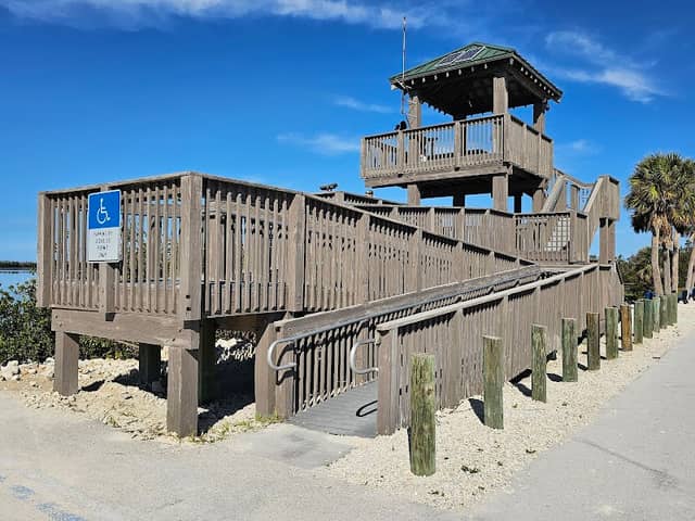 Observation tower - Image 3