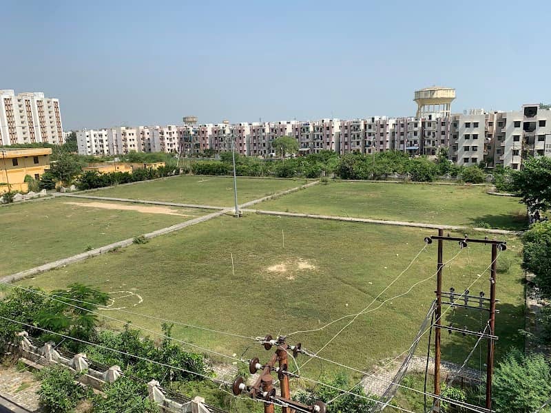 Bada Park - Image 1