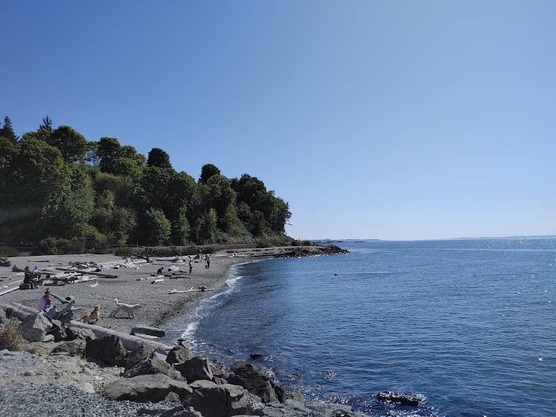 Marina Beach Park - Image 1