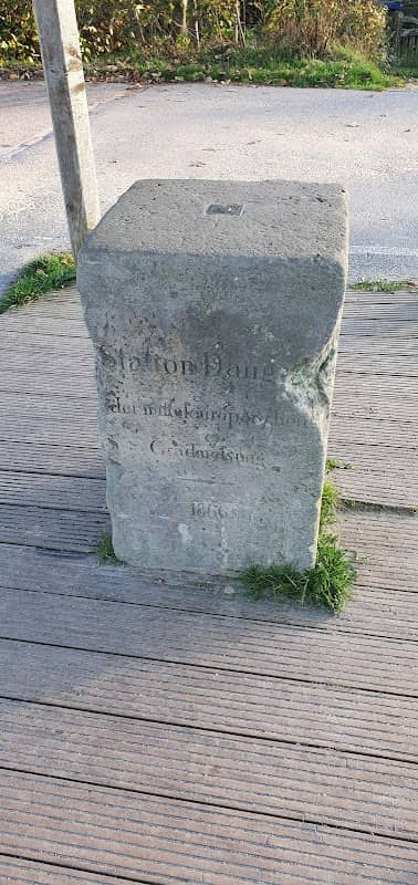 Observatorium mit dem astronomischen Pfeiler der mitteleuropäischen Gradmessung. - Image 1