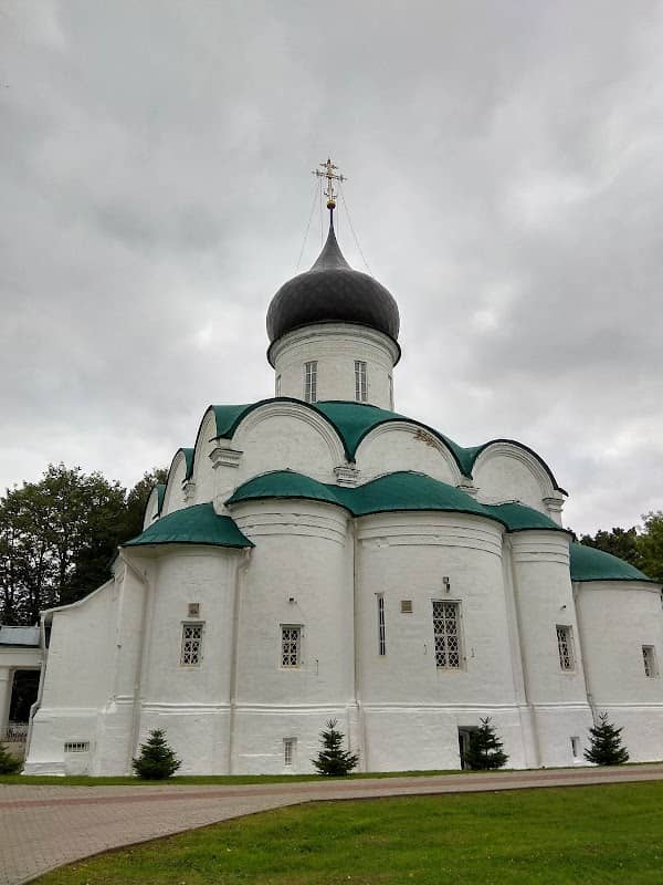 Sergiyevo-Posadskiy Muzey-Zapovednik. Glavnyy Korpus - Image 3