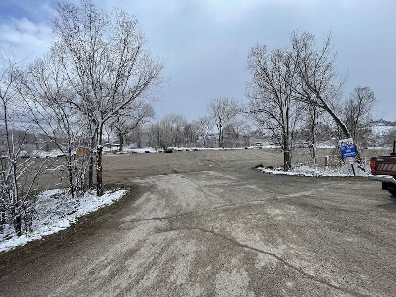 Silt Island Dog Park - Image 2