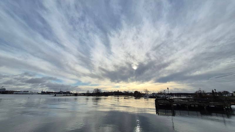 Gundalow Dock - Image 2