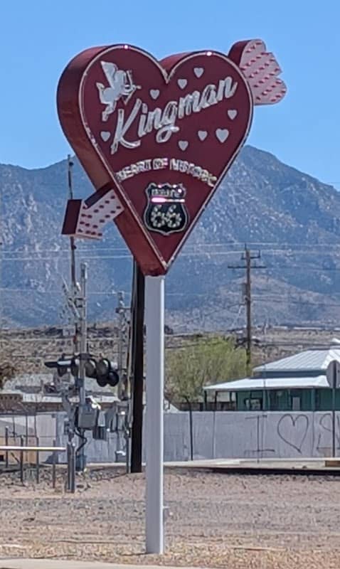 Heart of Kingman sign - Image 2