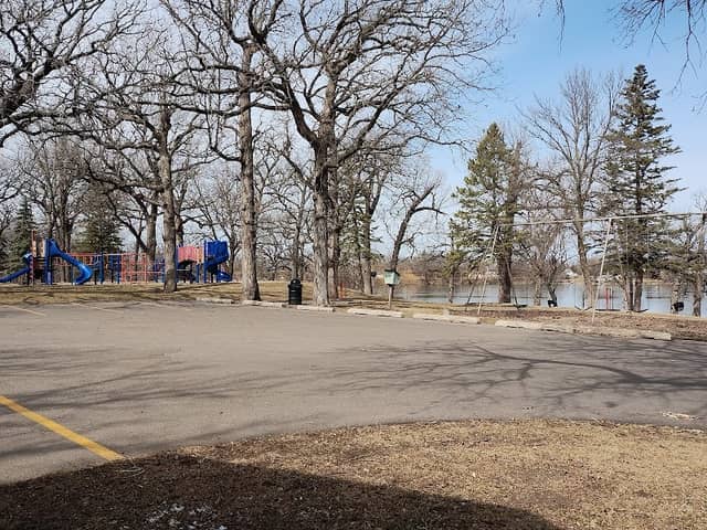 Robinson Park - Image 1
