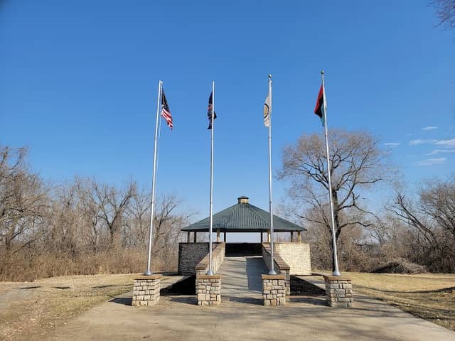 Quindaro Ruins Overlook Structure - Image 1
