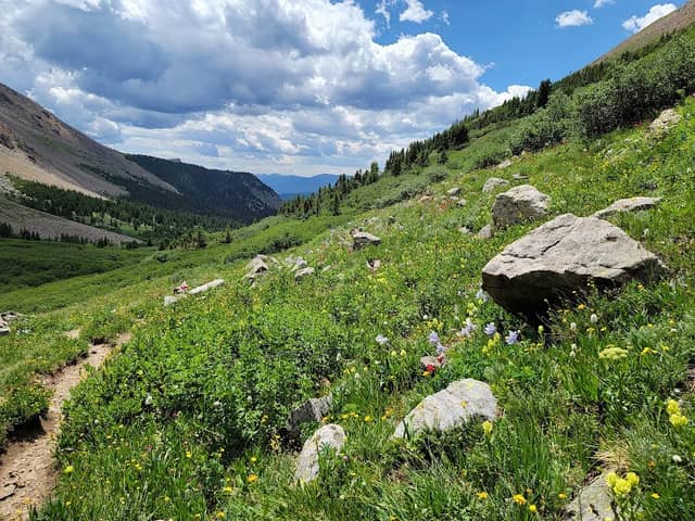 Shelf Lake Trailhead - Image 1