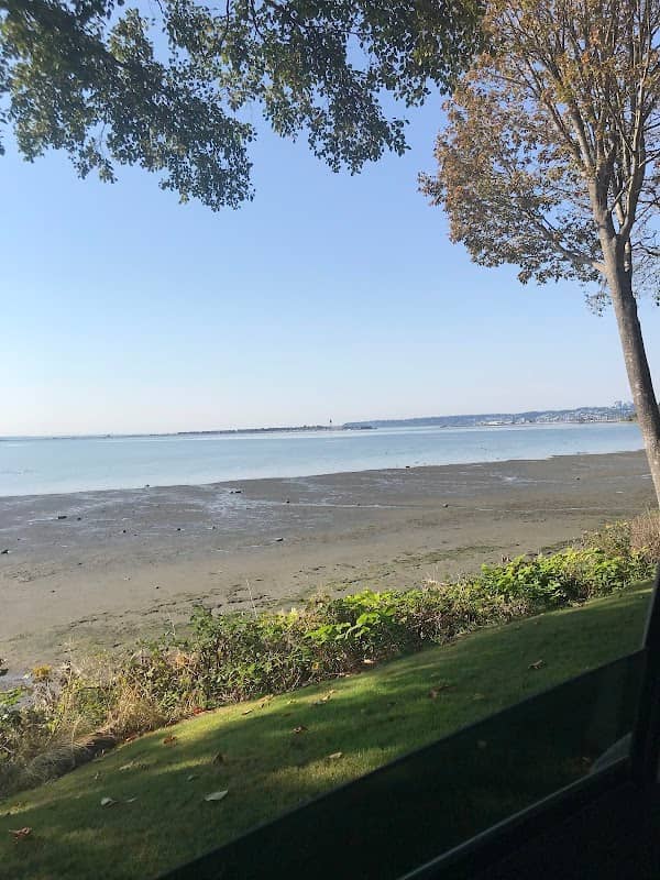 Hughes Bayview Park - Image 1