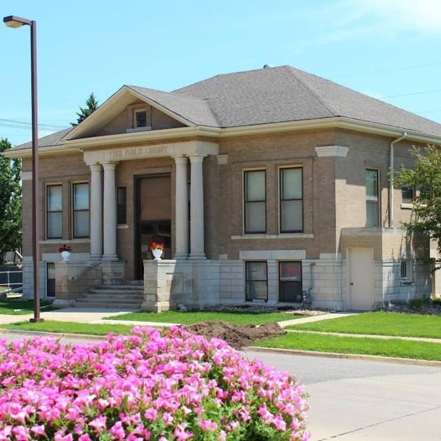 Carnegie Cultural Center - Image 1