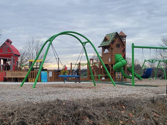 Little River Lookout Community Playground - Image 1