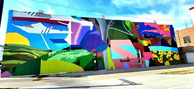 'There's No Place Like Home' Mural - Image 1
