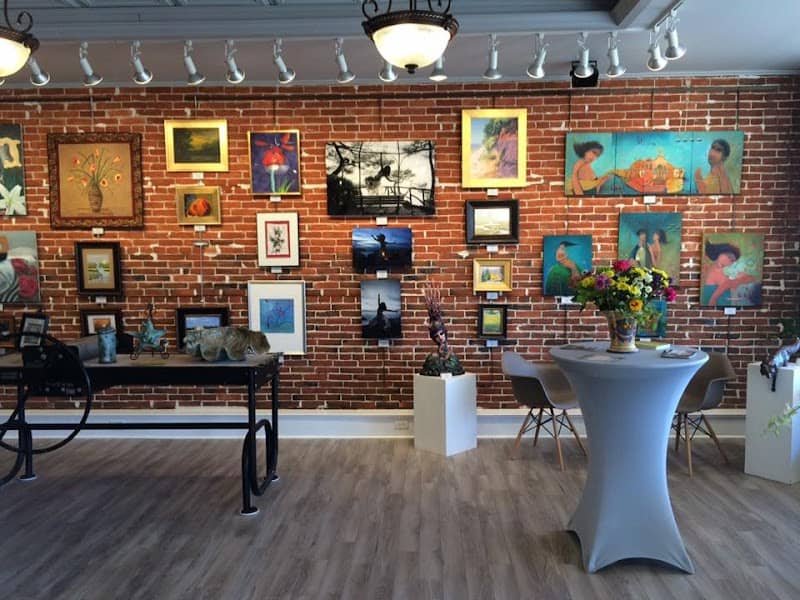 Lemon Tree Gallery and Studio - Image 3