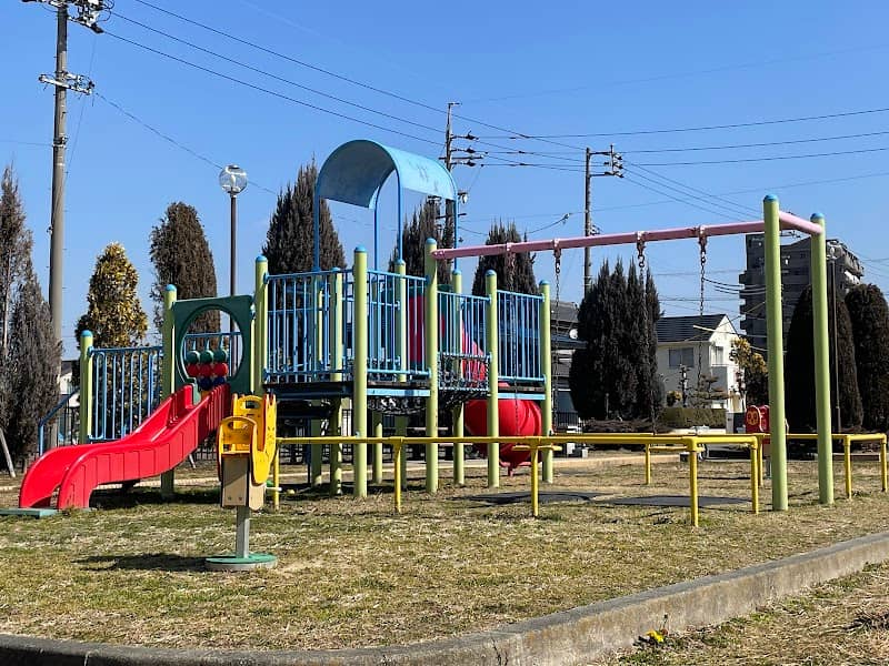Shinmachichibikko Park - Image 1
