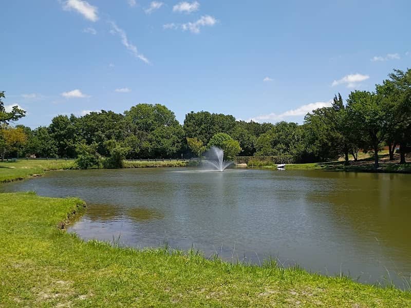 Clear Lake Park - Image 1
