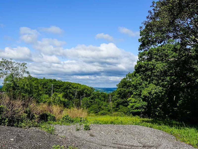 Long Path trail - Image 1