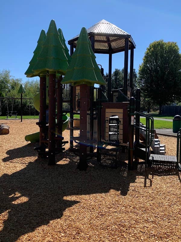Flanagan Park - Image 3