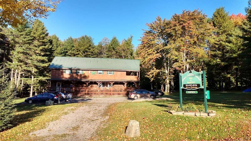Brass Lantern Lodge - Image 1