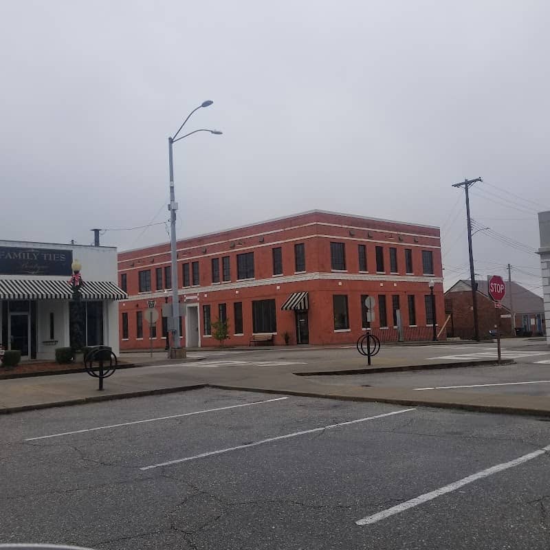 Downtown Square Troy, AL - Image 1