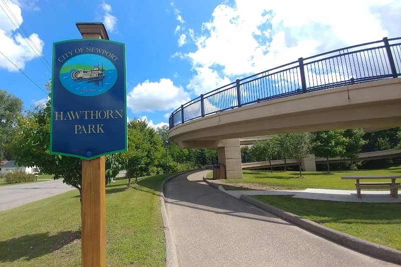 Hawthorn Park - Image 2