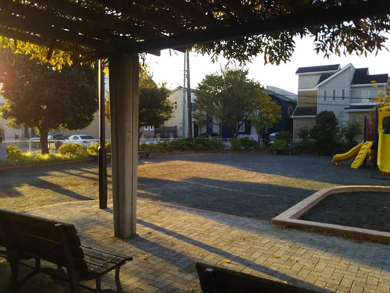 Momiji Park - Image 1