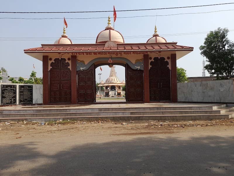 Water tank - Image 1