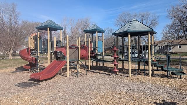 Buffalo Square - Image 1