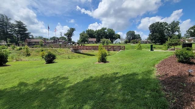 Burlington Arboretum - Image 2