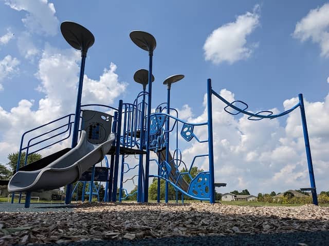 Willow Run Park - Image 1