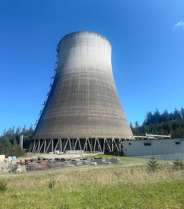 Satsop Nuclear Power Plant (1983) Tower #3 - Image 1