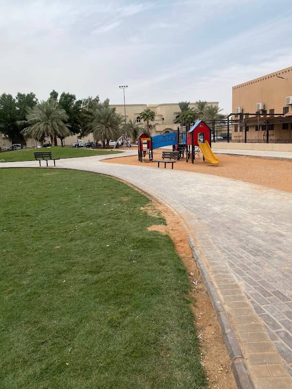 Al Muruj Park - Image 2