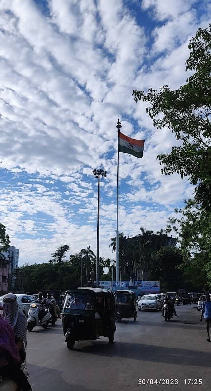 Devji Flag Circle - Image 1