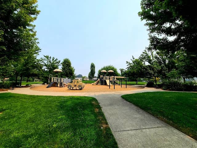 Redwood Park - Image 2