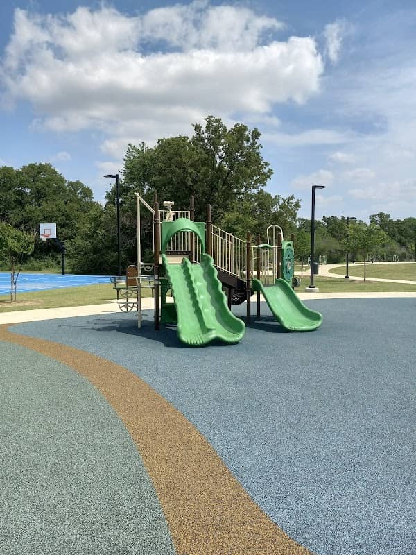 Edgewater Park - Image 1