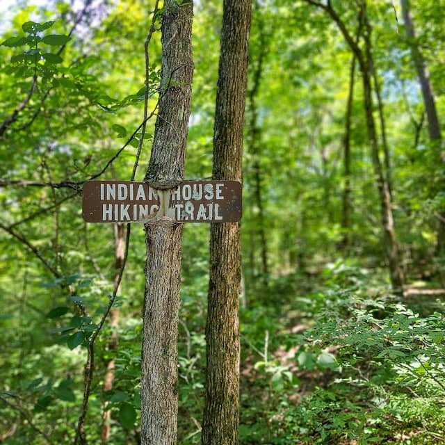 Indian House Trailhead - Image 2