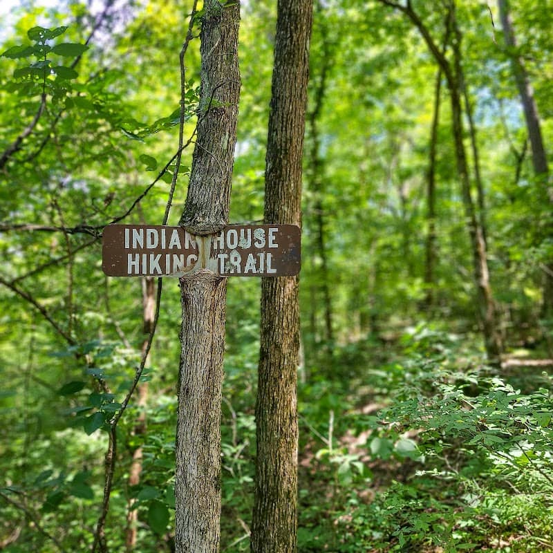 Indian House Trailhead - Image 2