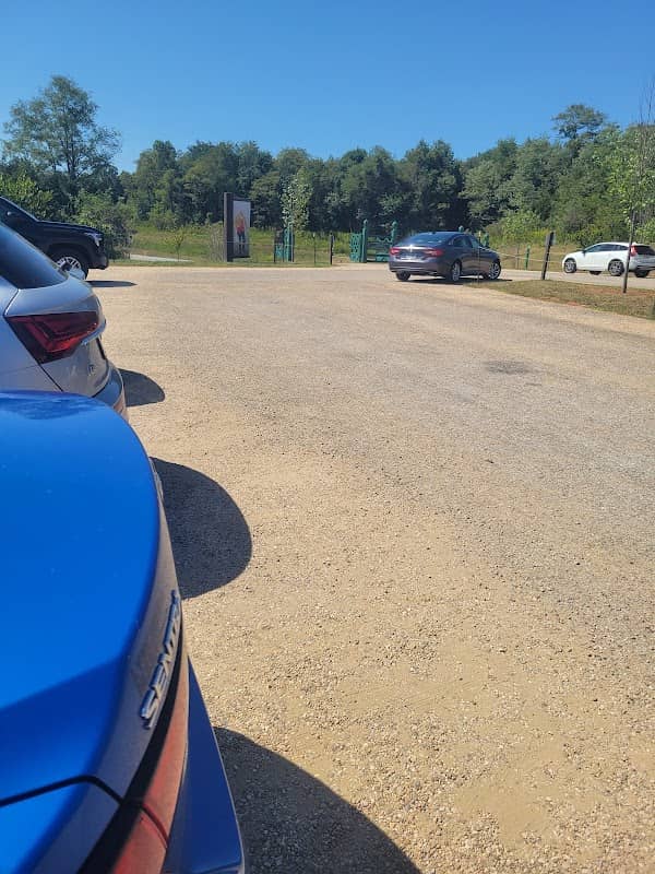 Poplar Forest Walking Path Parking - Image 2