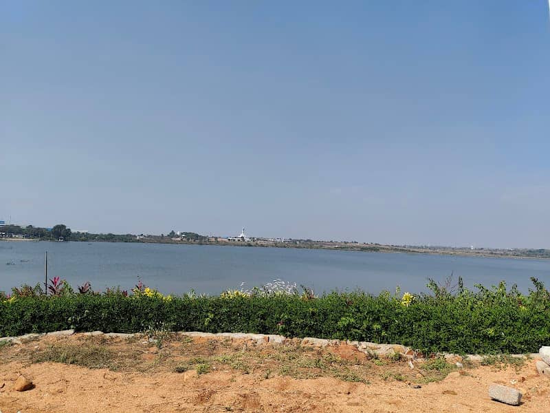 Bhuvanagiri Lake - Image 1
